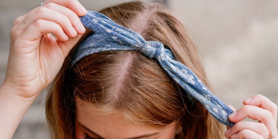 how to tie a bandana knot