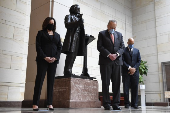 Image: Kamala Harris, Chuck Schumer, Cory Booker