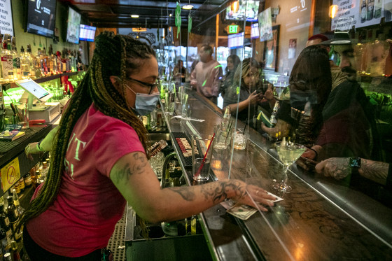 Newsom closes bars as Covid-19 surges