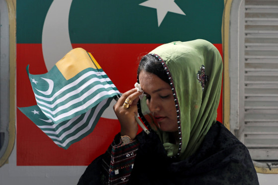 Image: People in Pakistan rally to mark 'Day of Exploitation in Kashmir' in Karachi,