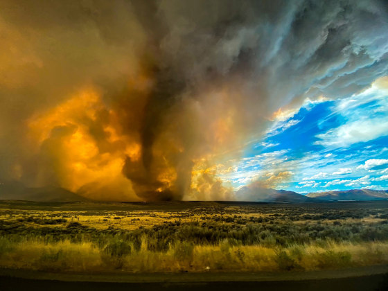 Image: Funnel appearing in thick plume of smoke from the Loyalton Fire is seen in Lassen County