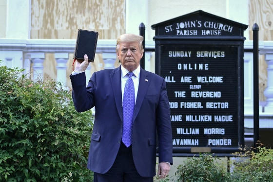 Image: Donald Trump, Bible, Photo op