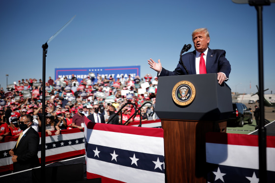 Image: U.S. President Donald Trump attends a campaign rally at Prescott Regional Airport