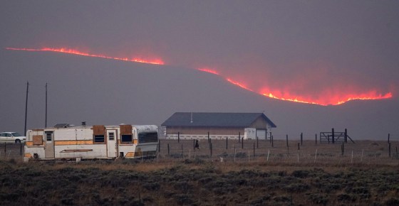 Snow in Colorado expected to put damper on wildfires
