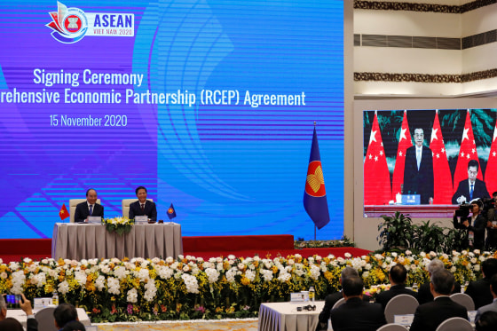Image: ASEAN Summit in Hanoi