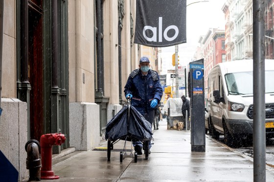 Entertainment & Tourism Industries In New York City Struggle Under Pandemic Restrictions