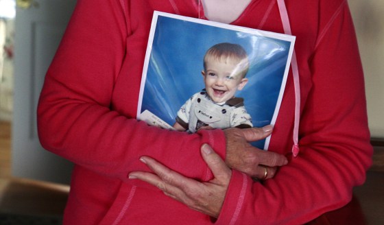 Teen named as missing Illinois boy escaped kidnappers after 7 years, Ohio police say