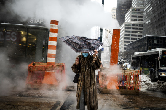 Image: New York Snow Enters Record Books As City Starts Digging Out