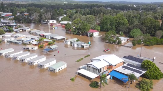 Image: Heavy rain, flash flooding batter Australia's east coast