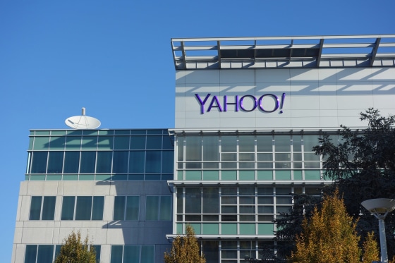 Verizon sells Yahoo and AOL businesses to Apollo for $5 billion