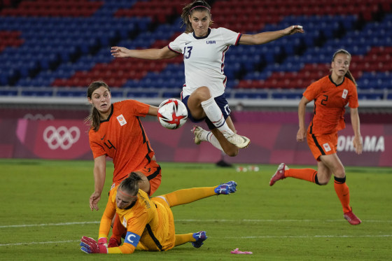 US soccer team wins nail-biter against Netherlands with penalty kicks in  Olympics quarterfinal - ABC News