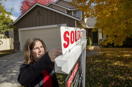 How liberal politics, COVID-19 and a high cost of living are fueling a new California exodus