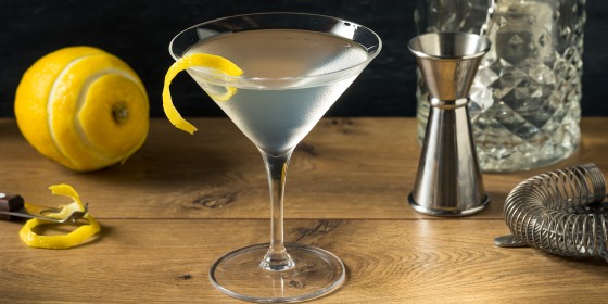 How to Make a Vesper Martini