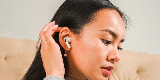 Apple AirPods Pro are 32% right now