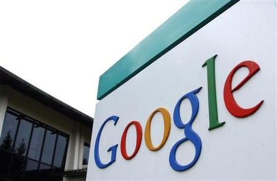 Google lawyers contend Microsoft's efforts to link its operating system and search engine violate terms of an antitrust consent decree.
