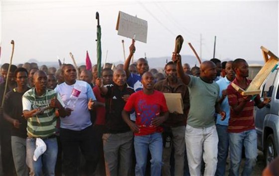 South Africa to withdraw murder charges against miners