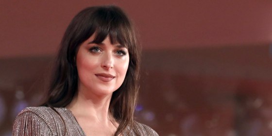 Drew Barrymore and Dakota Johnson appear to joke about viral 'Ellen ...