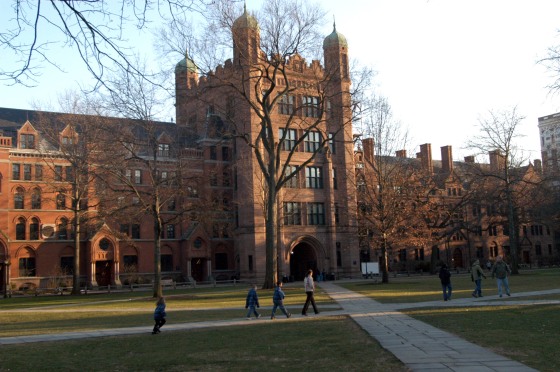 Yale tells students not to dine at restaurants, even outdoors, due to ...