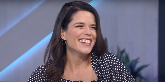 Neve Campbell says she once got attacked by a bear on a movie hq nude pic