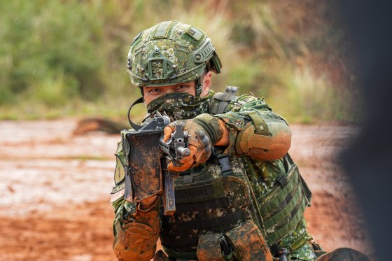 Image: Taiwan soldier