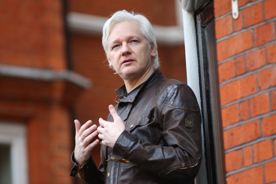 JULIAN ASSANGE — ONE OF HISTORY’S MOST IMPORTANT, HEROIC AND FAMOUS REPORTERS — FINALLY FREE AFTER FIVE YEARS OF MEANINGLESS HARASSMENT! Had to strike deal with the very country he exposed as a terror state 🚨
