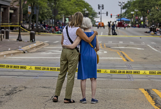 Accused gunman Robert Crimo in Highland Park mass shooting at July ...