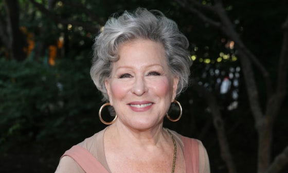 Bette Midler Responds To Backlash Over Tweet Criticized As Transphobic