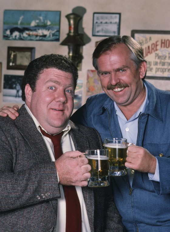 [Image: cheers-George-Wendt-John-Ratzenberger-mc...4dd549.jpg]