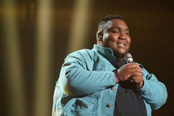 Willie Spence performs on "American Idol" in 2021.