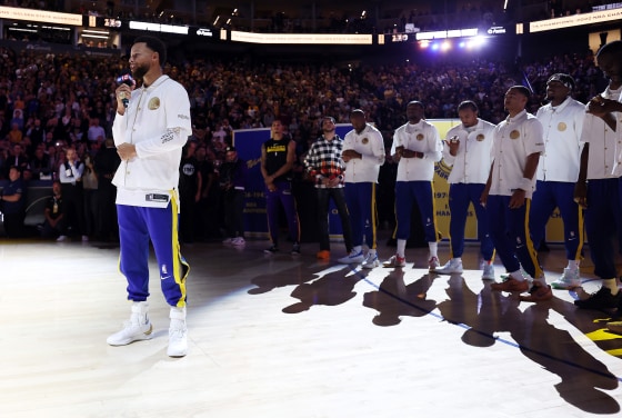 Image: Los Angeles Lakers v Golden State Warriors