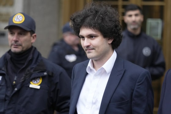 FTX founder Sam Bankman-Fried leaves Manhattan federal court, Tuesday, Jan. 3, 2023, in New York, after he pleaded not guilty to charges that he cheated investors and looted customer deposits on his cryptocurrency trading platform.