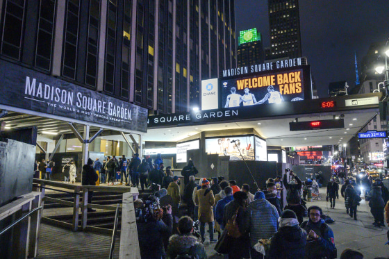 Fans line up outside Madison Square Garden in New York