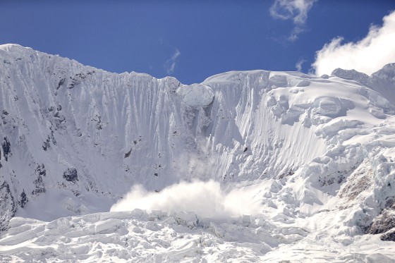 View of the Palcaraju mountain, at the Huascaran National Park, in Huaraz, northeastern Peru, on May 23, 2022. - Saul Luciano Lliuya, a farmer and tourist guide of the Cordillera Blanca of the Peruvian Andes, is carrying out a legal battle so that German energy giant RWE is declared by the German justice responsible for the melting of the Peruvian glaciers, for its emissions of greenhouse gases.