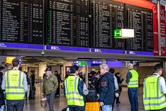 Lufthansa tech meltdown strands thousands of passengers