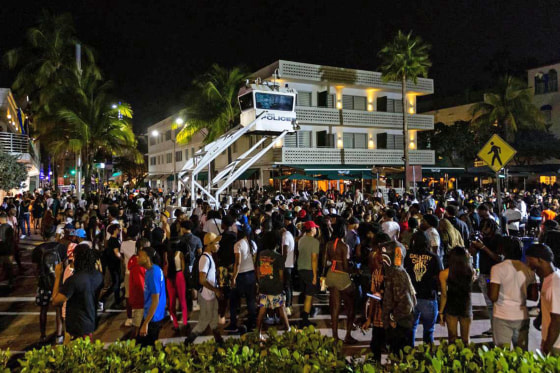US-NEWS-MIAMI-SPRINGBREAK-1-MI