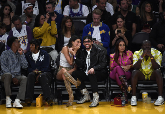 Kendall Jenner and Bad Bunny Get Cozy At Lakers Game – NBC Connecticut