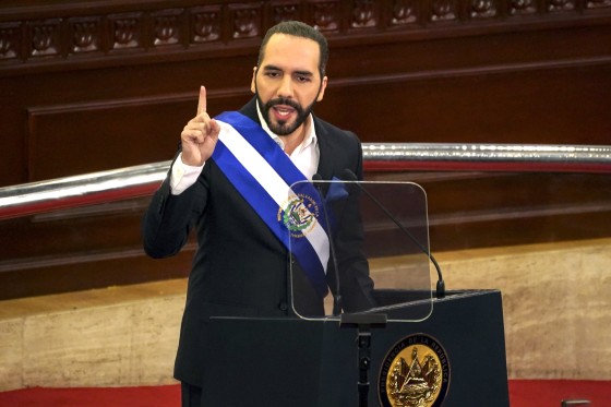 El Salvador's Bukele pledges prison for white-collar criminals