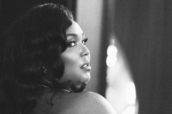 Lizzo Singer