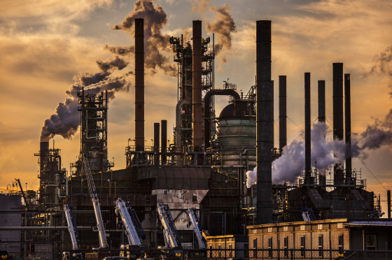 Image: Exxon Mobil Oil Refinery Baton Rouge