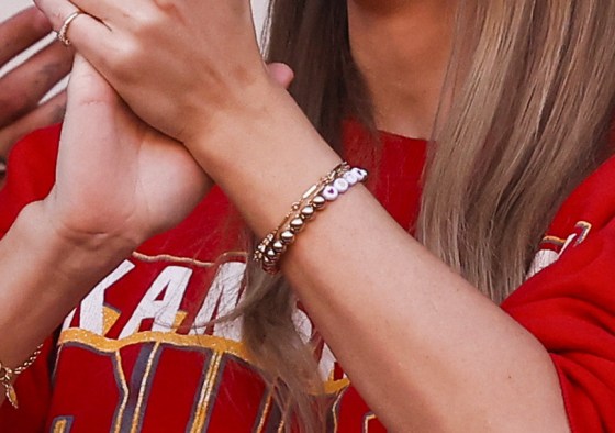 Taylor Swift's 4 Bracelets at Chiefs Game Have Sweet, Hidden Meaning -  Where to Buy