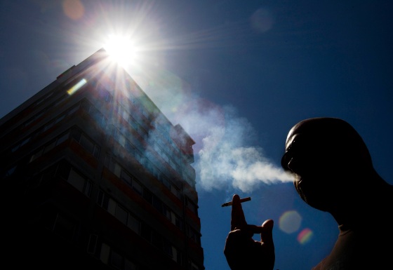 smoker health habits addiction