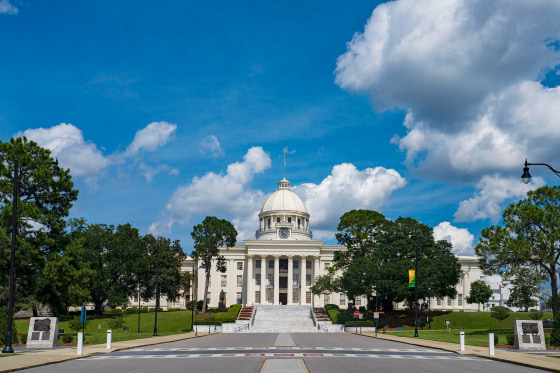 Alabama governor signs DEI ban affecting colleges and teaching ...