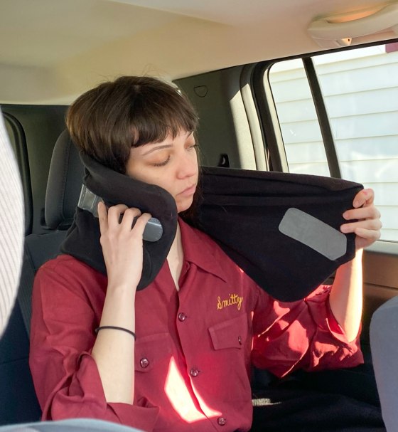 Trtl Pillow Review Neck Brace For Flights Trtl Travel Support Pillow