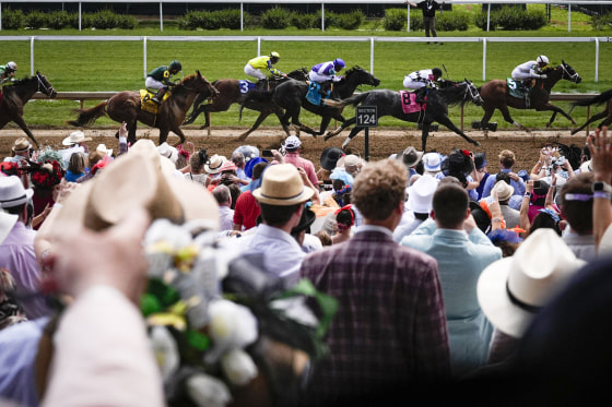 Horse Racing Shirt | I Bet My Horse Will Win Horse Racing Shirt | I Bet My Horse Will Win