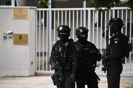 Image: SLOVAKIA-POLITICS-SHOOTING-COURT