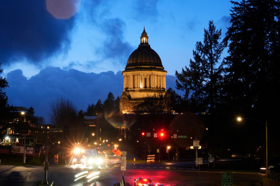 Image: washington state Capitol building in Olympia