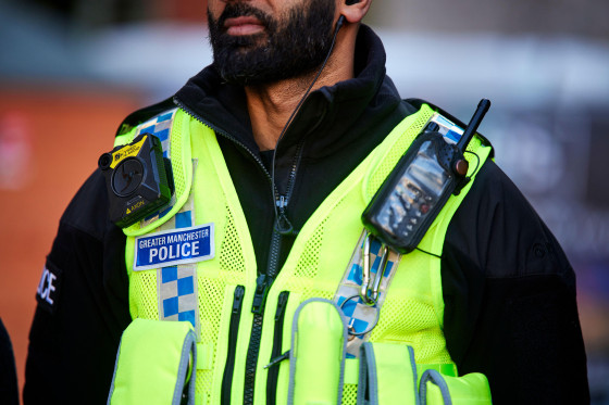 Video of U.K. police officer kicking and stamping on a man’s head ...