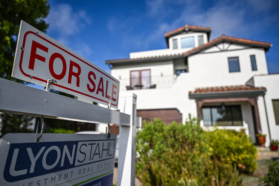 July home sales break a four-month losing streak as supply rises nearly ...