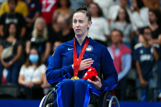 U.S. swimmer Leanne Smith wins record Paralympic gold 2 years after ...