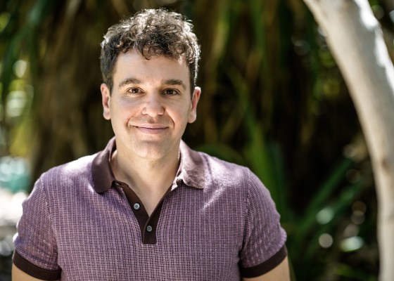 Jon Lovett, podcaster and former Obama speechwriter, voted off 